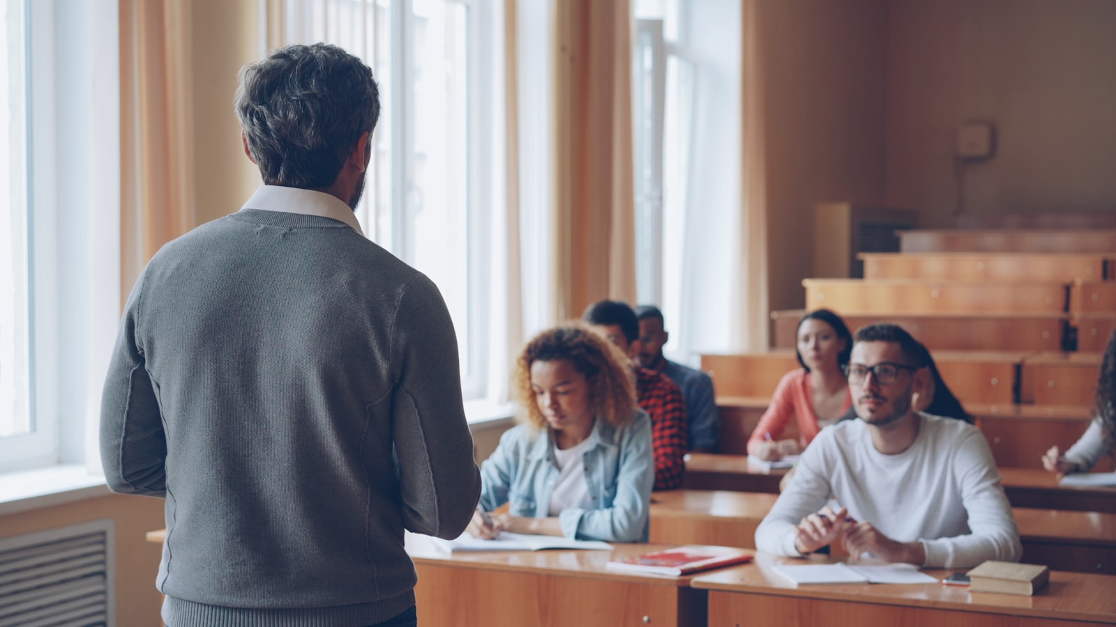 Best AI Tools for History Teachers in 2026