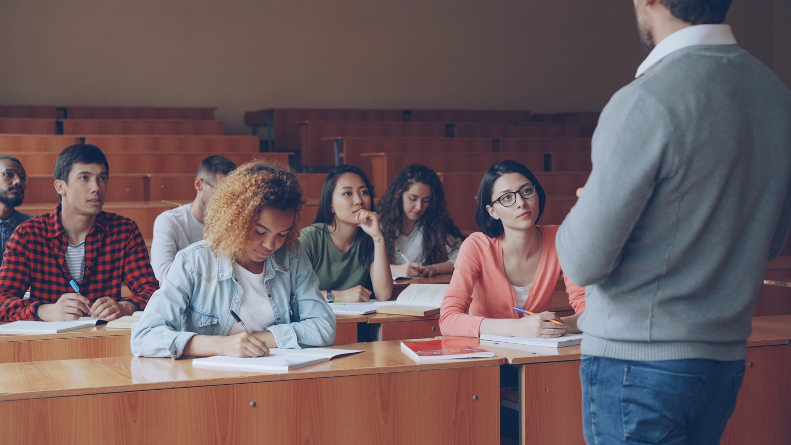 Best AI Tools for College Professors in 2026