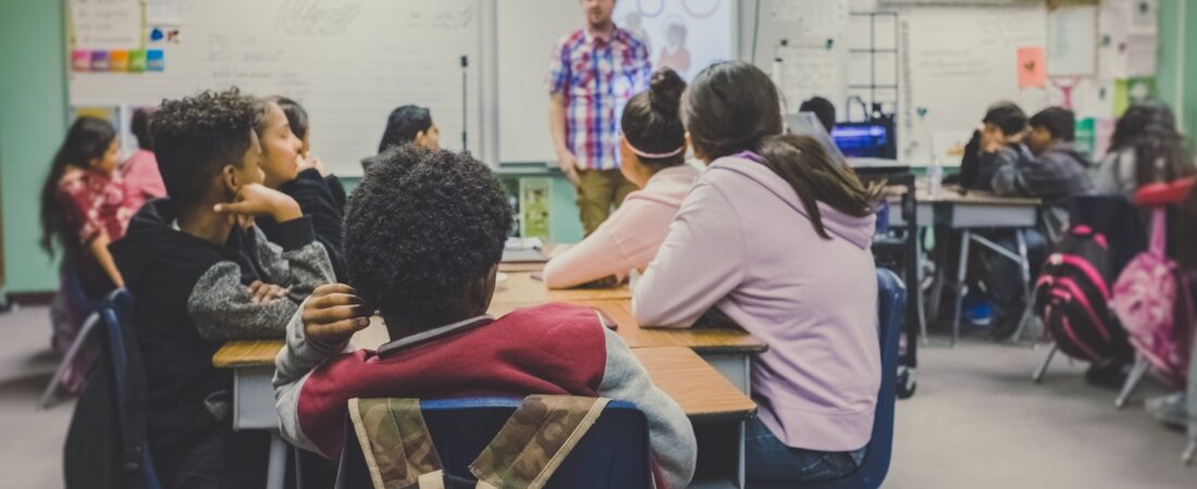Free AI Tools for ESL Teachers in 2026: 6 That Are Actually Free